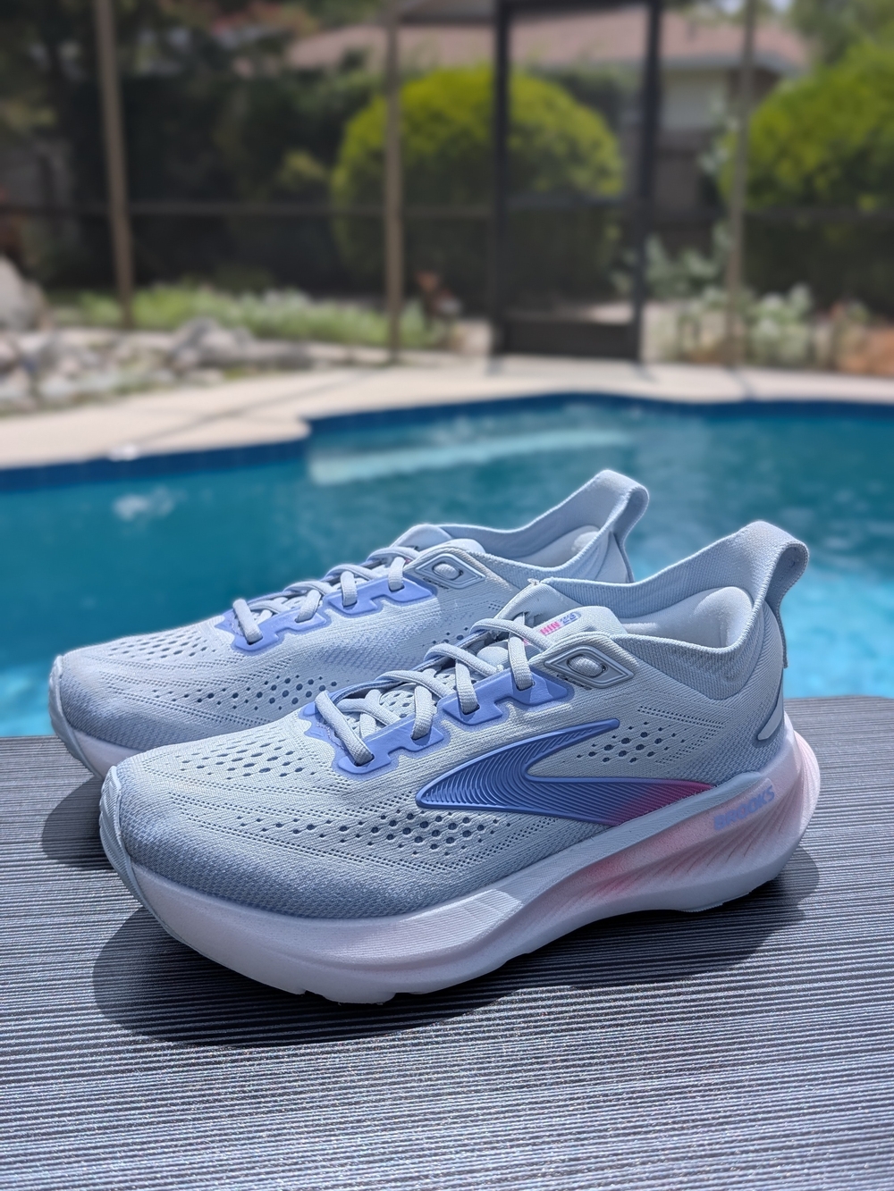 Brooks Glycerin 23 Women's Running Shoes Skyway Pink Size 7 B DNA Tuned - Picture 2 of 12